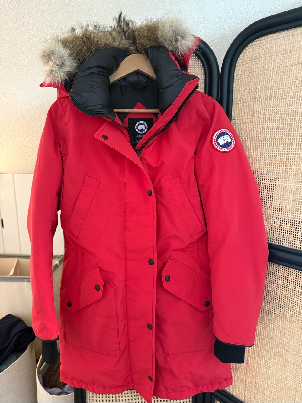 Canada Goose Women's Ellermere Fur Hooded Midi Parka Jacket Red-Rouge XSmall